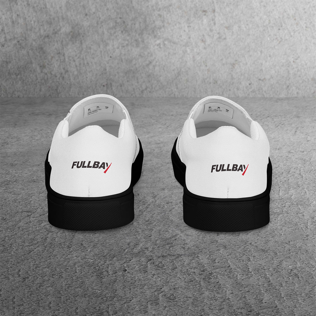 Men’s white slip-on canvas shoes